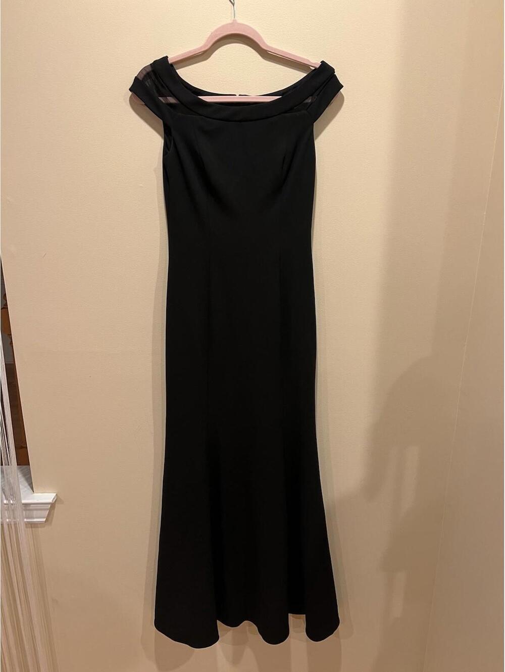 Vince Camuto Black Shoulder Dress Evening Gown Small/Medium